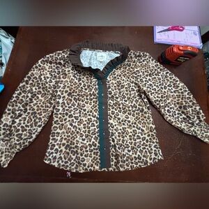 Umgee small brown cheetah green ruffle collar button down business casual
